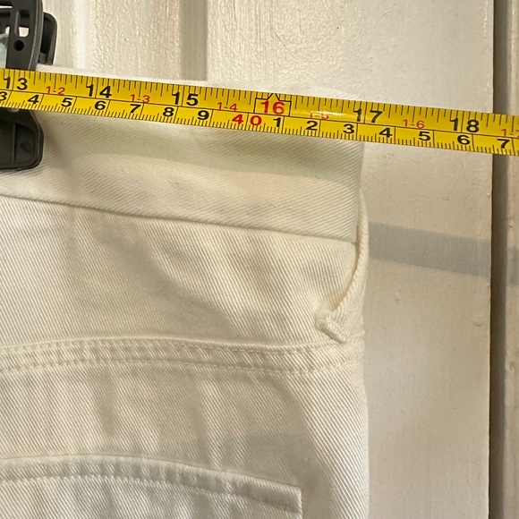 Shorts - Picture 11 of 14